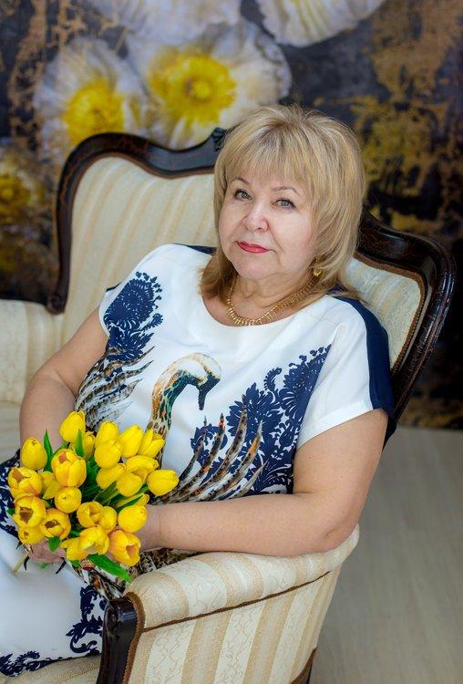 Нина