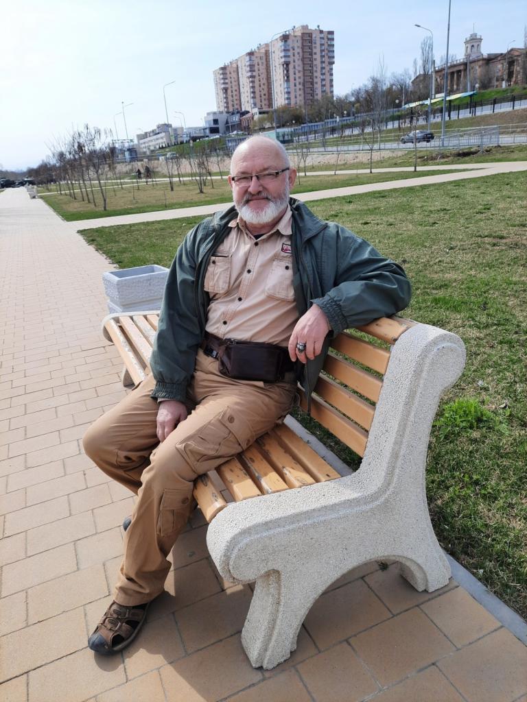 Виктор