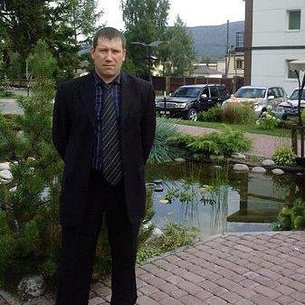 Геннадий