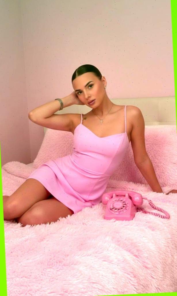 Полина