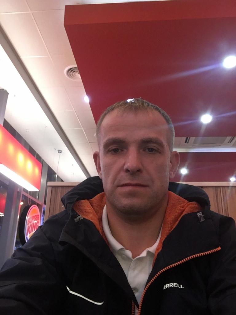 Виктор