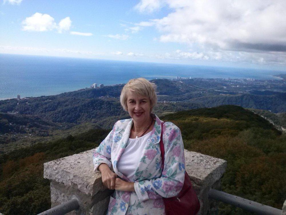Елена Лесовая