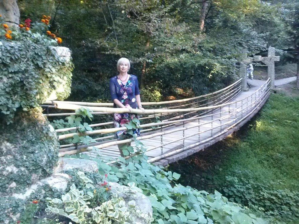 Елена Лесовая