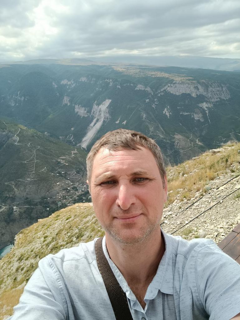 Денис