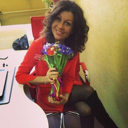 Греческая Девушка
