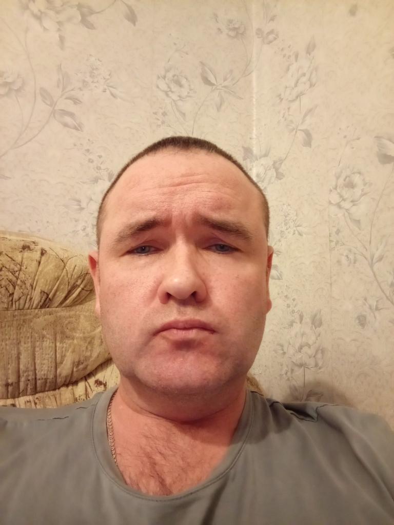 Максим