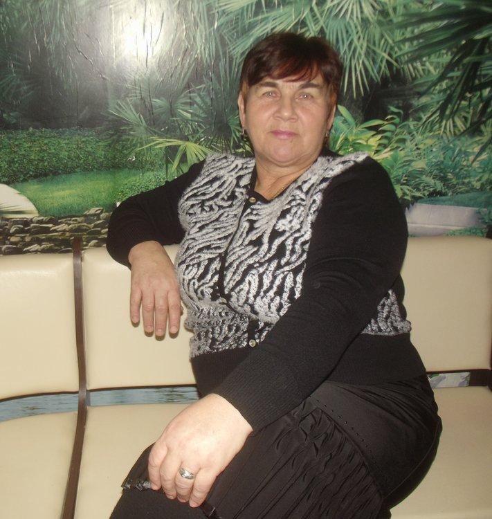 Танюша
