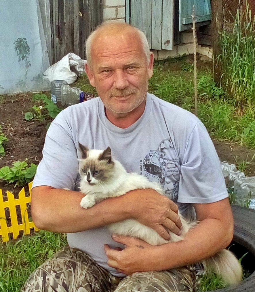николай