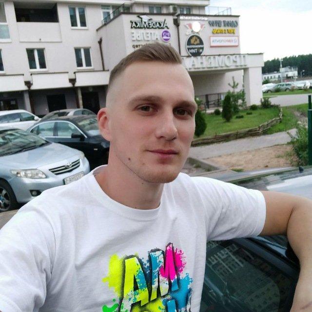 Виктор