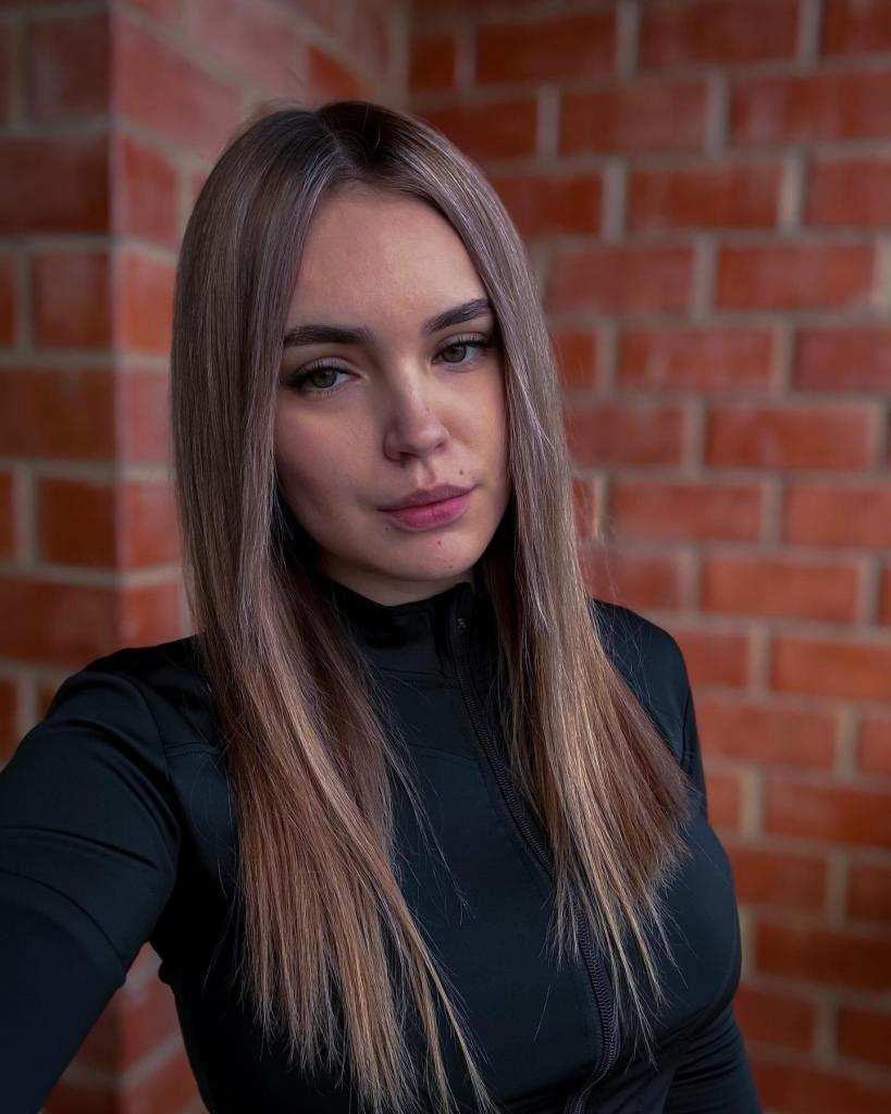 Настя