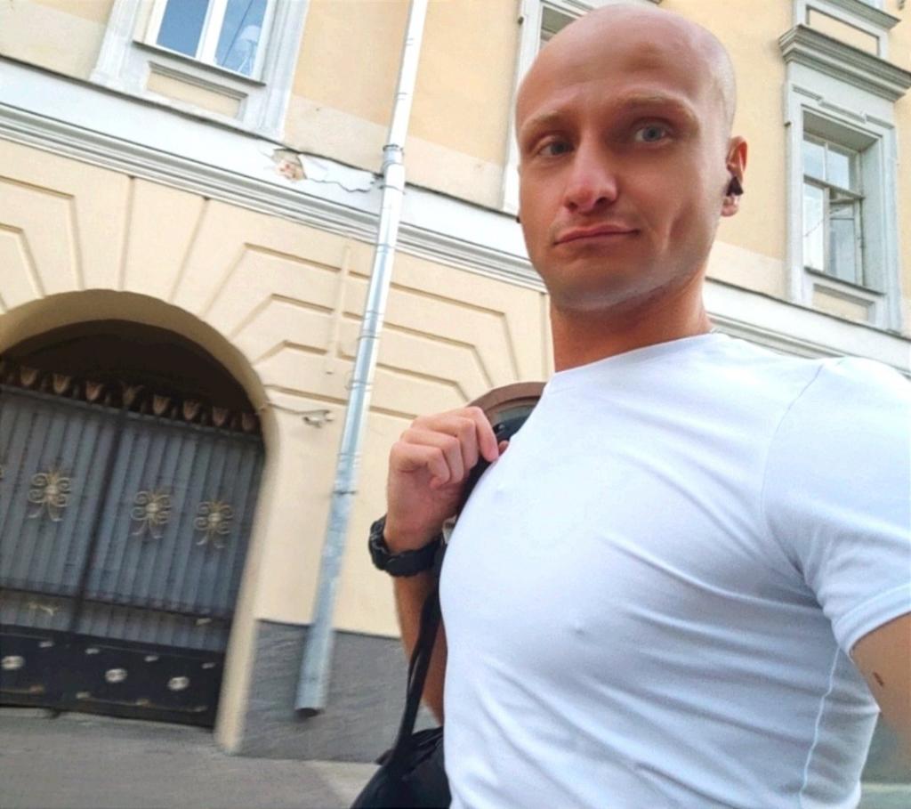 Денис