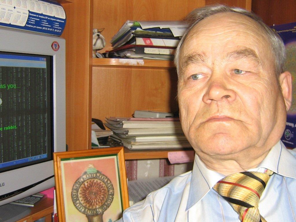 Виталий Кривощеков