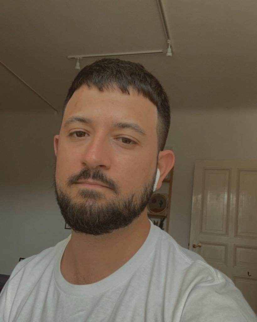 Андрей
