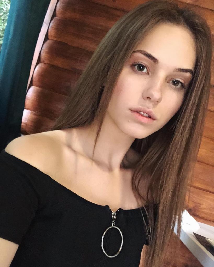 Алина