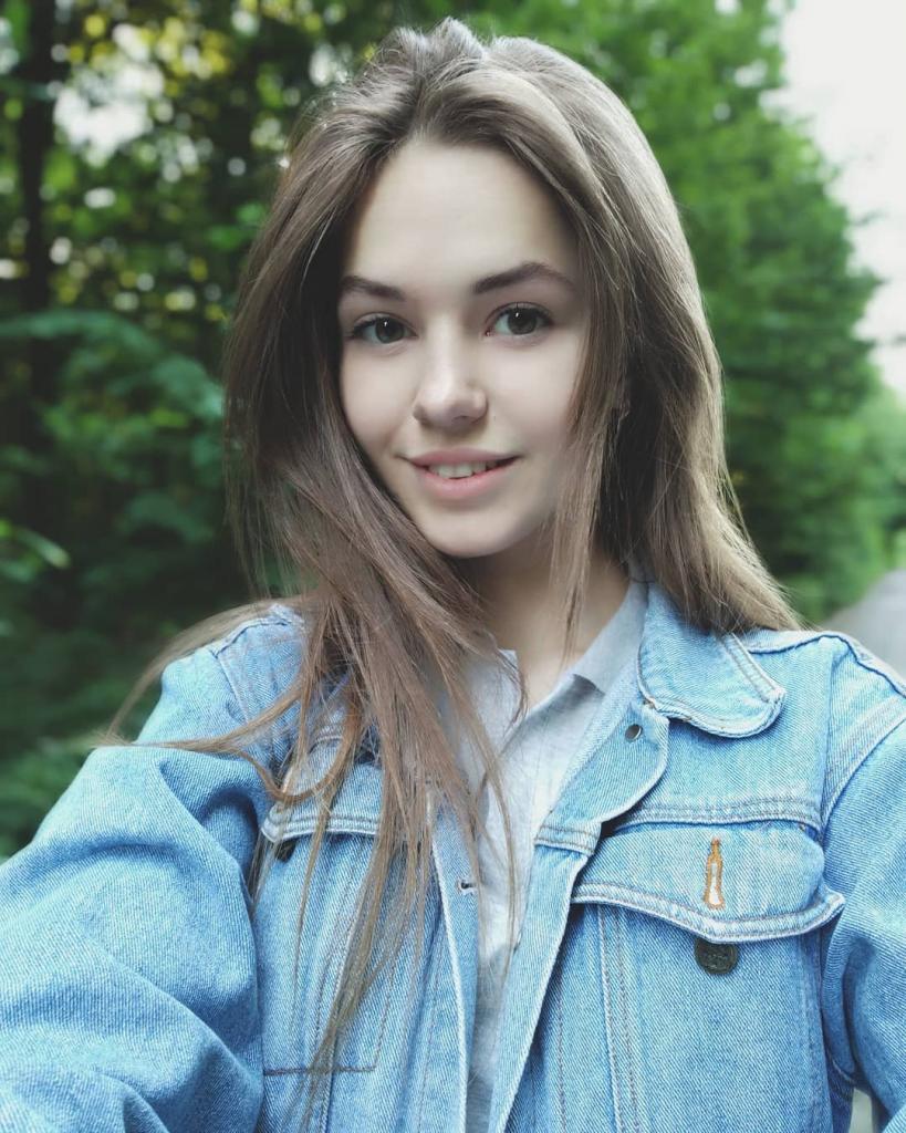 Алина