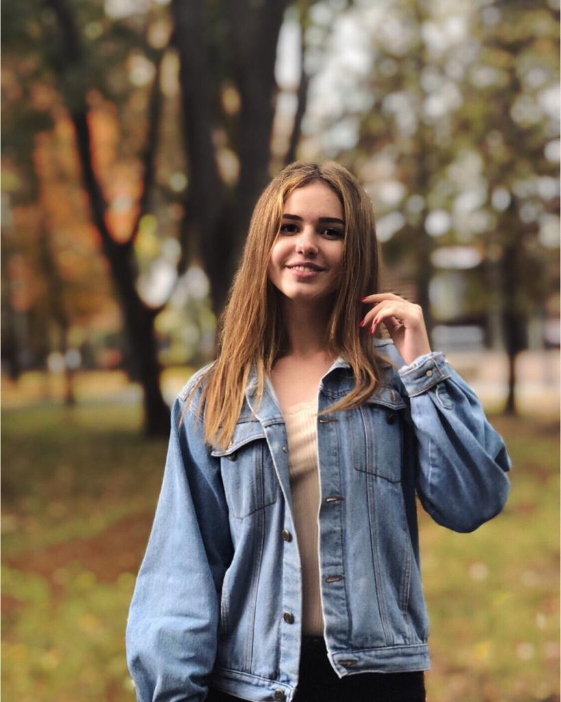 Алина