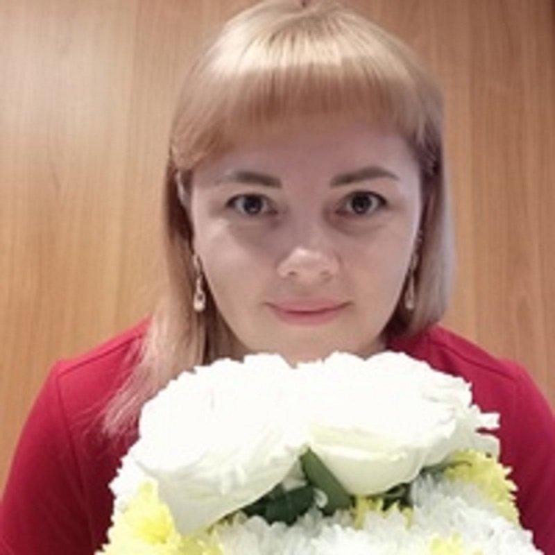 Резеда Комарова