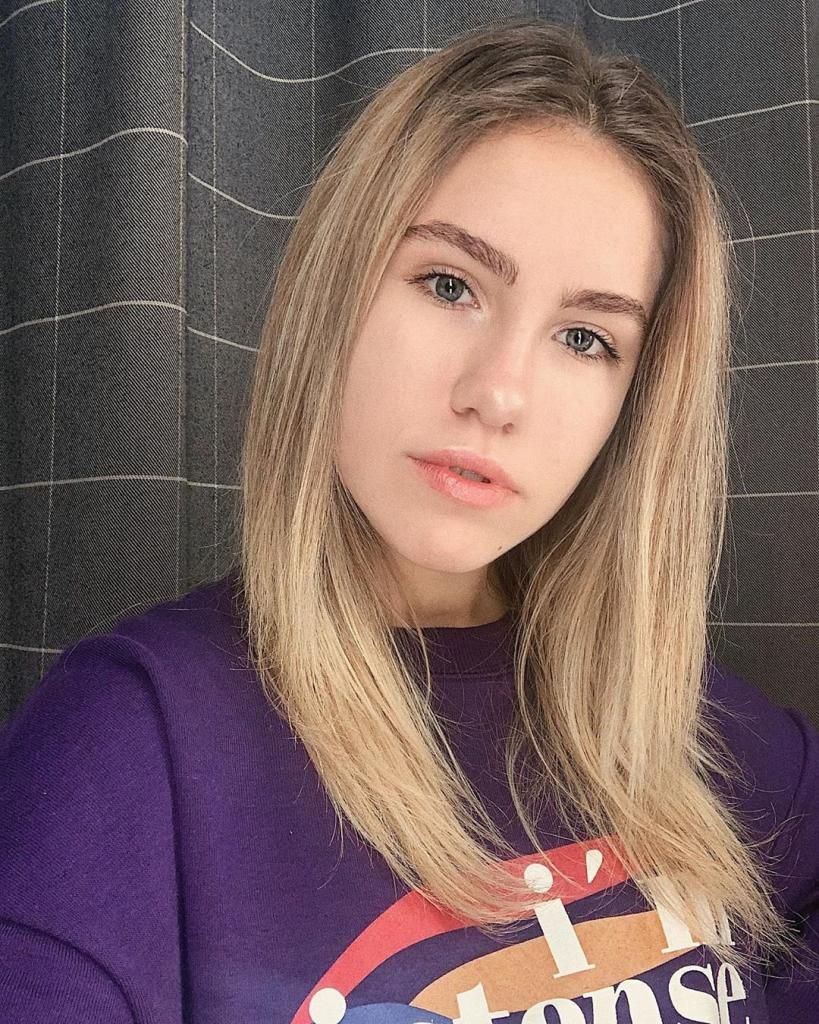 Анюта