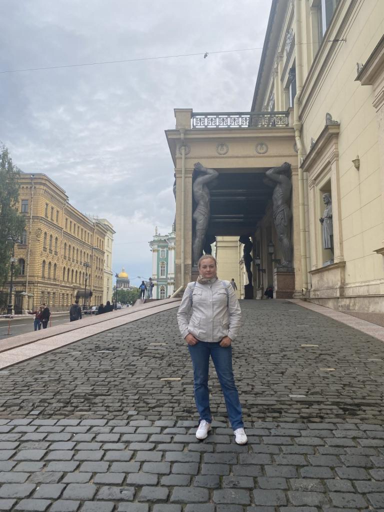 Женщина