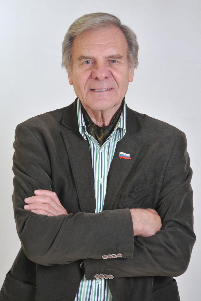 Александр