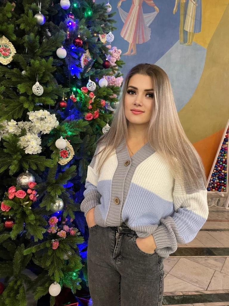 Настя
