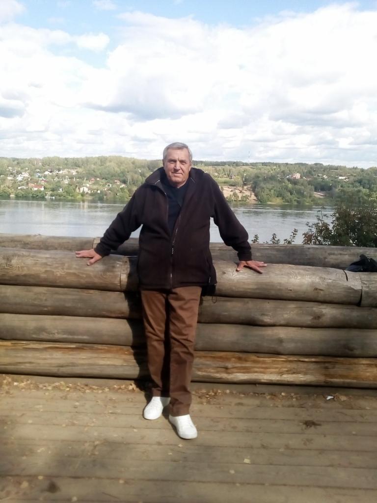 Николай