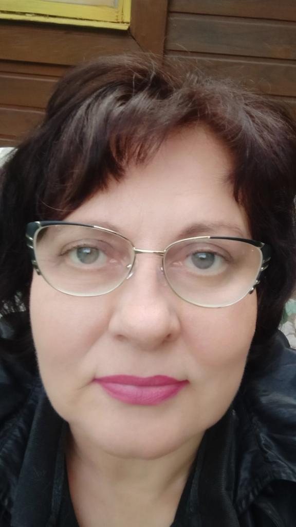 Женщина