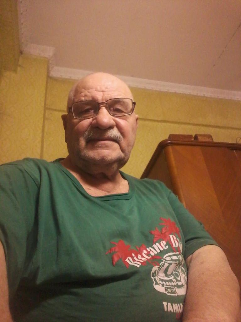 Борис