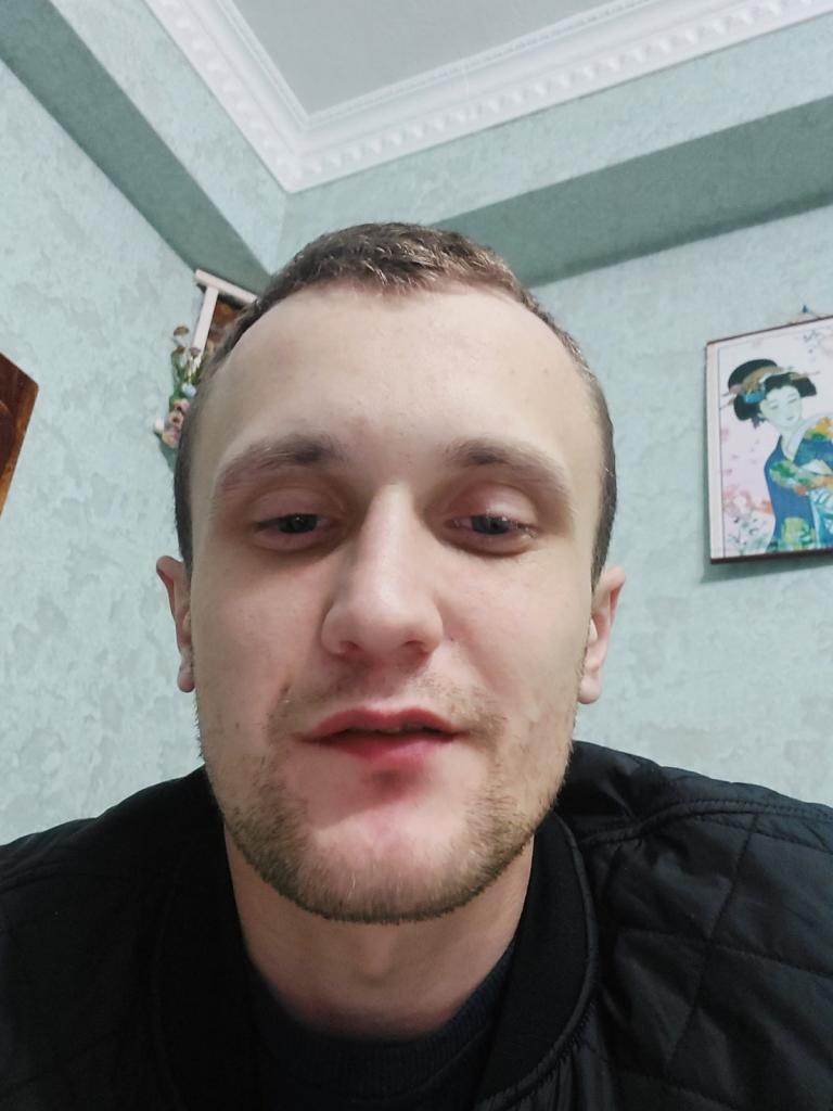 Максим