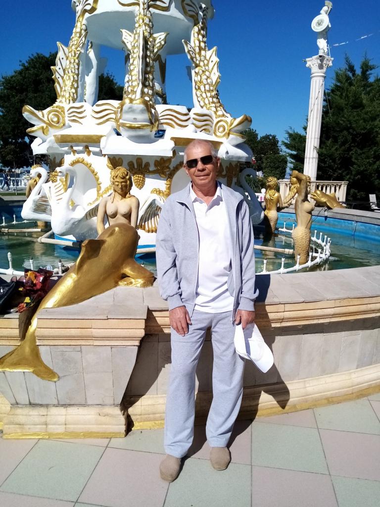 Александр