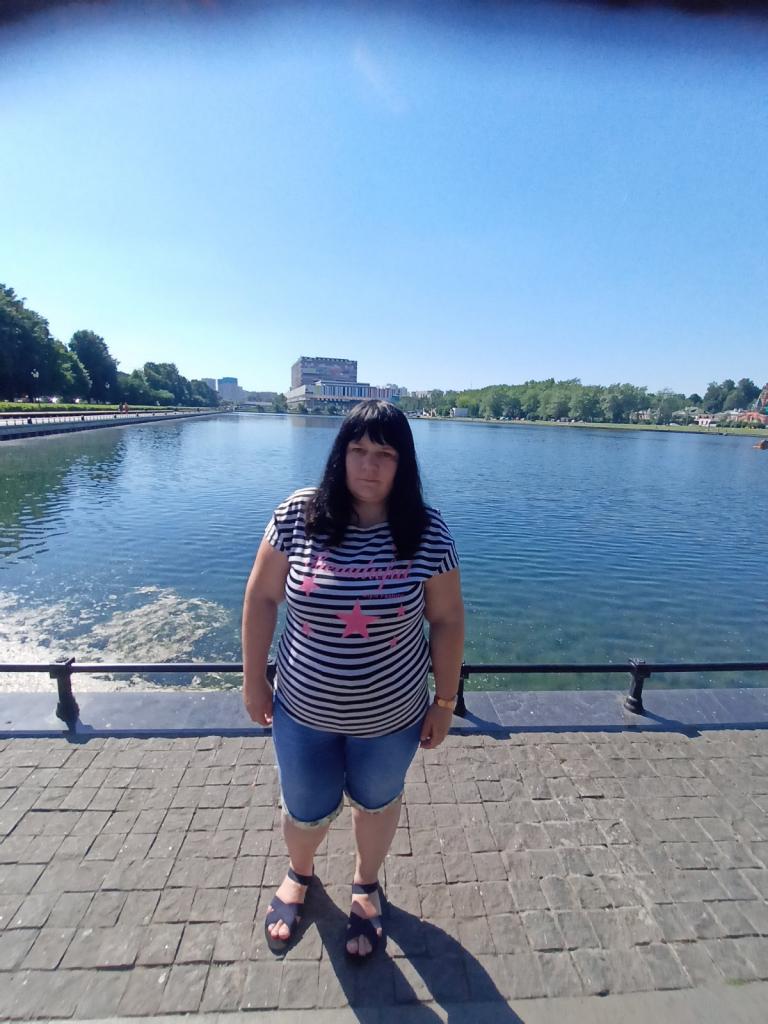 Женщина