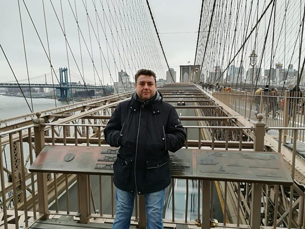 Виктор