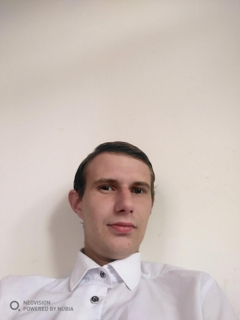 Максим