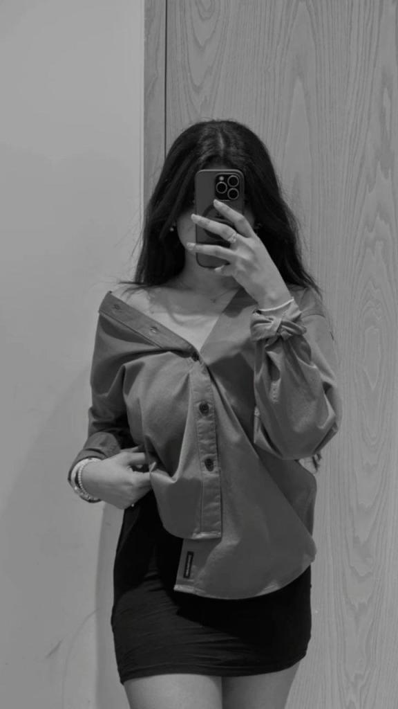 Девушка