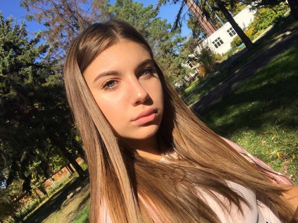 Настя