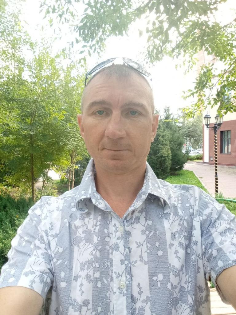 Виктор