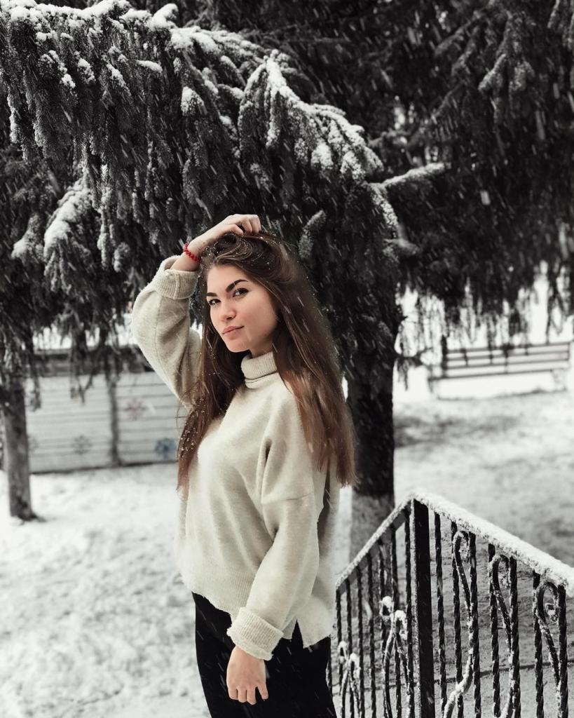 Аня