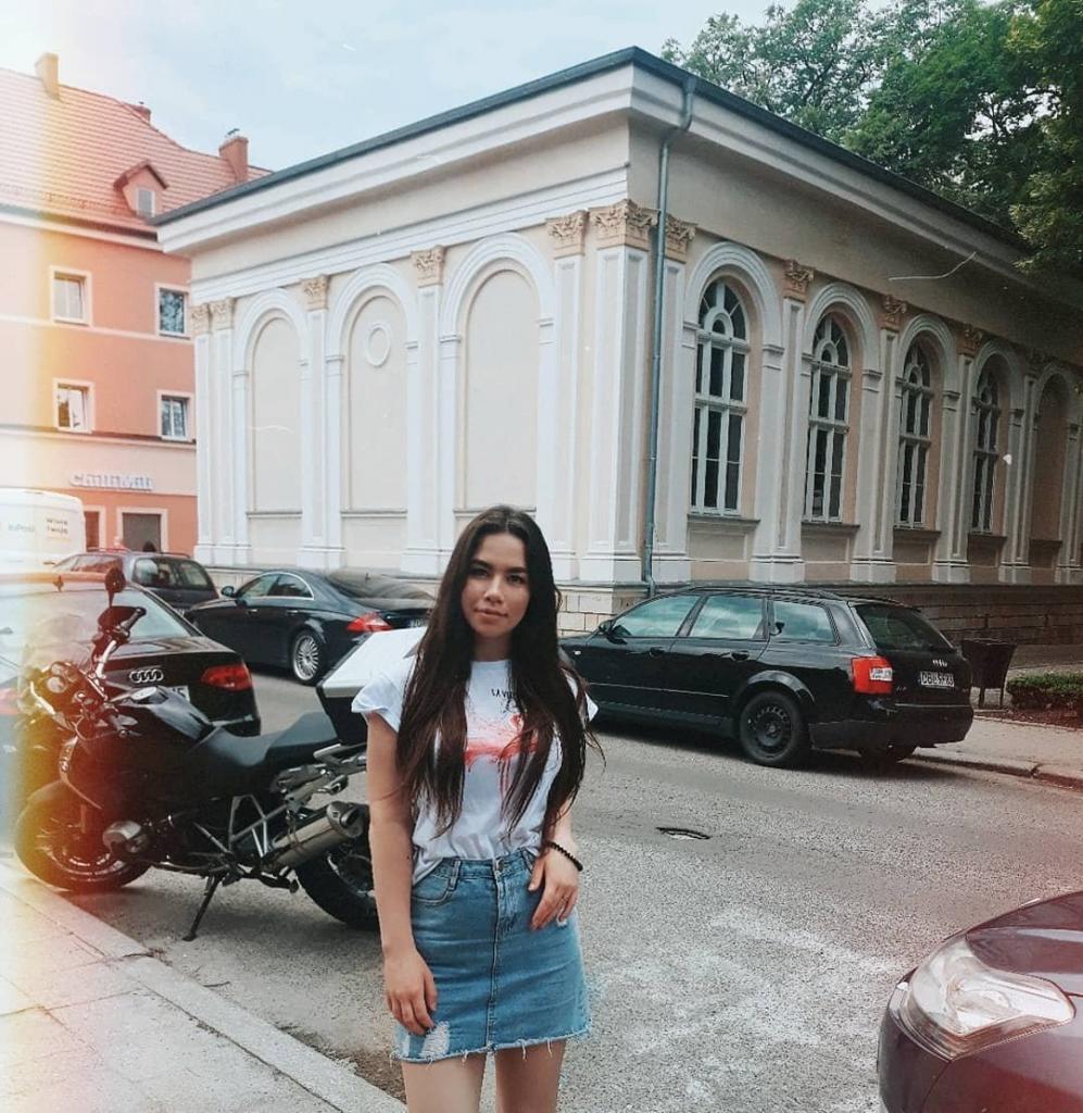 Лола