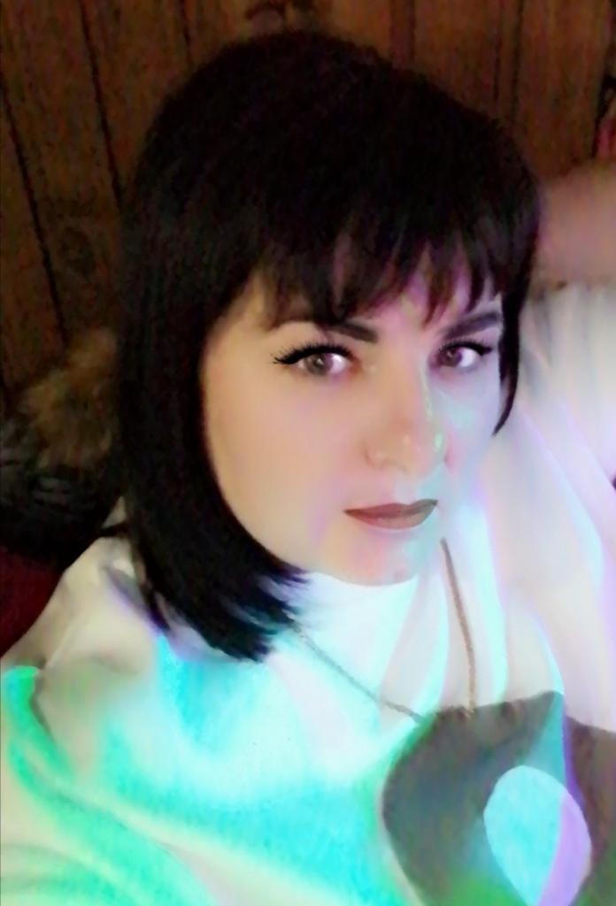 Женщина