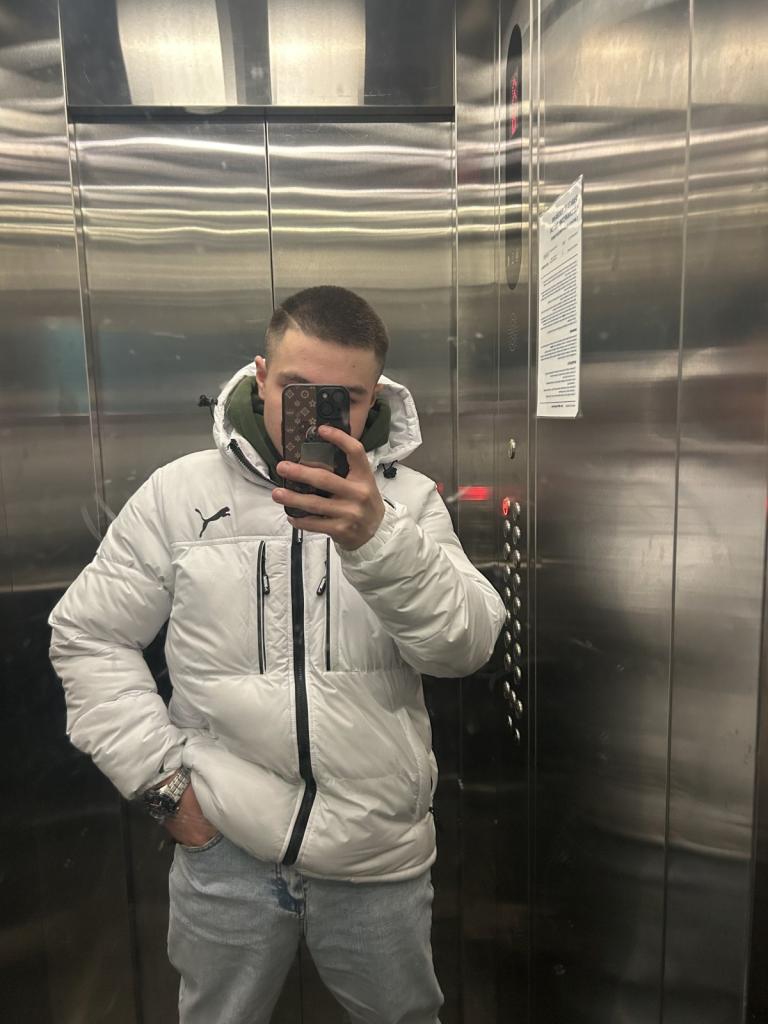 Александр