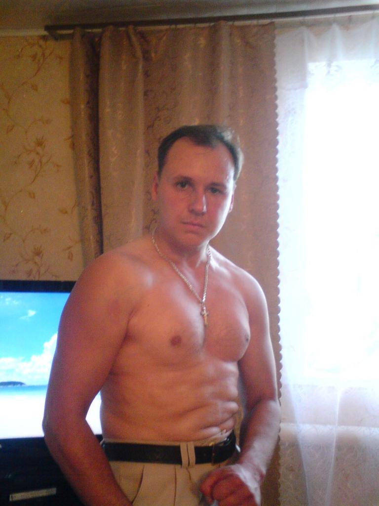 Леон