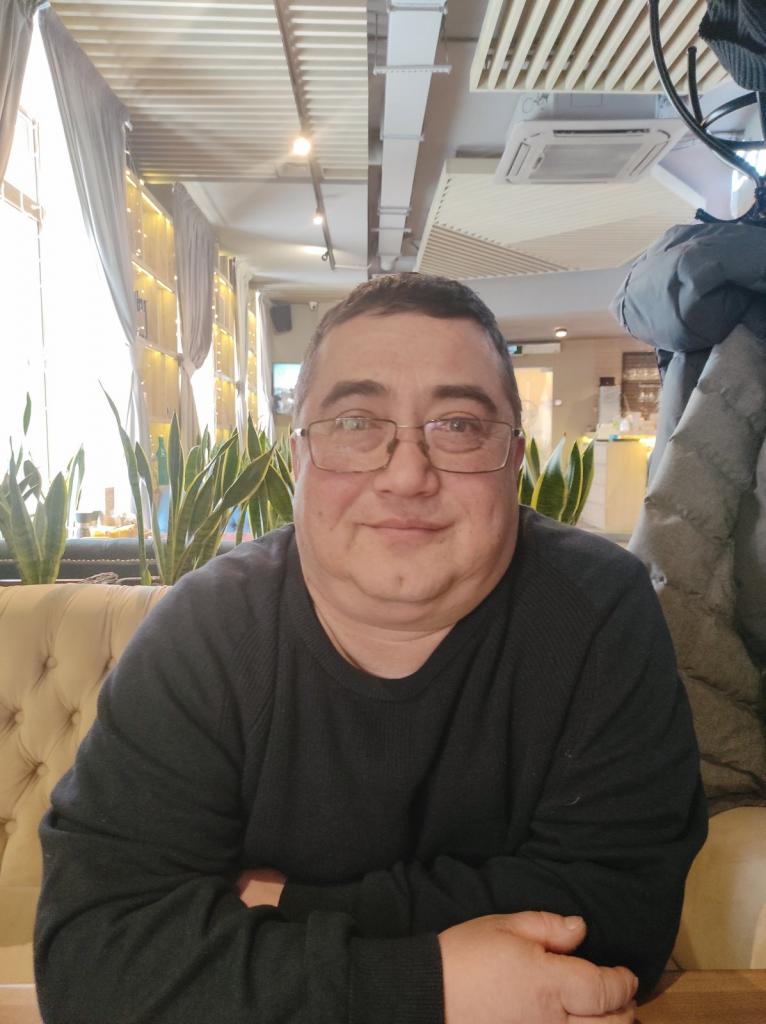 Виктор