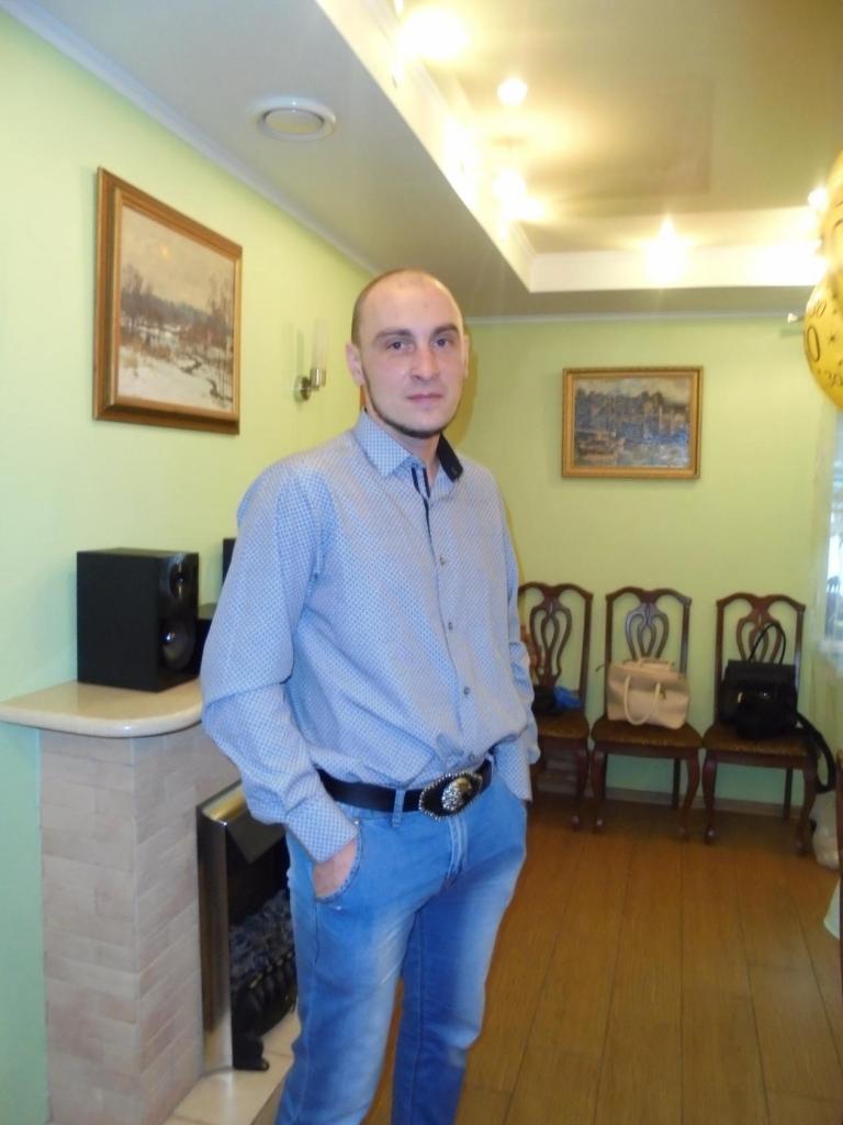 Виктор