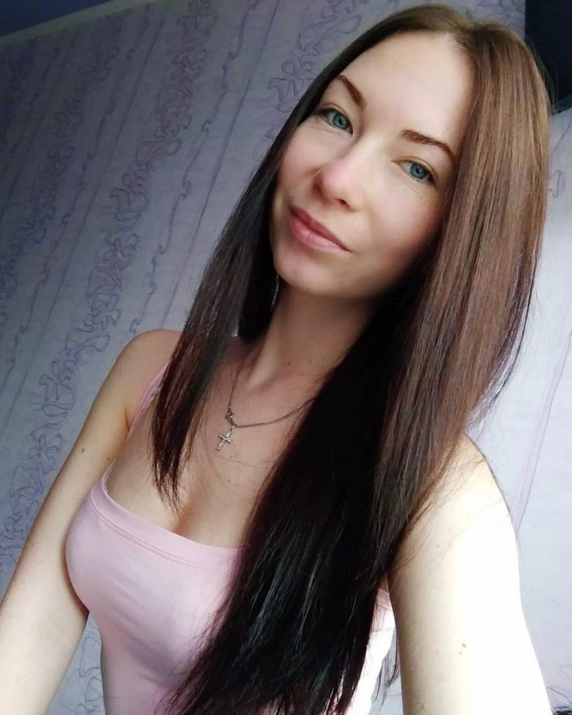 Ева