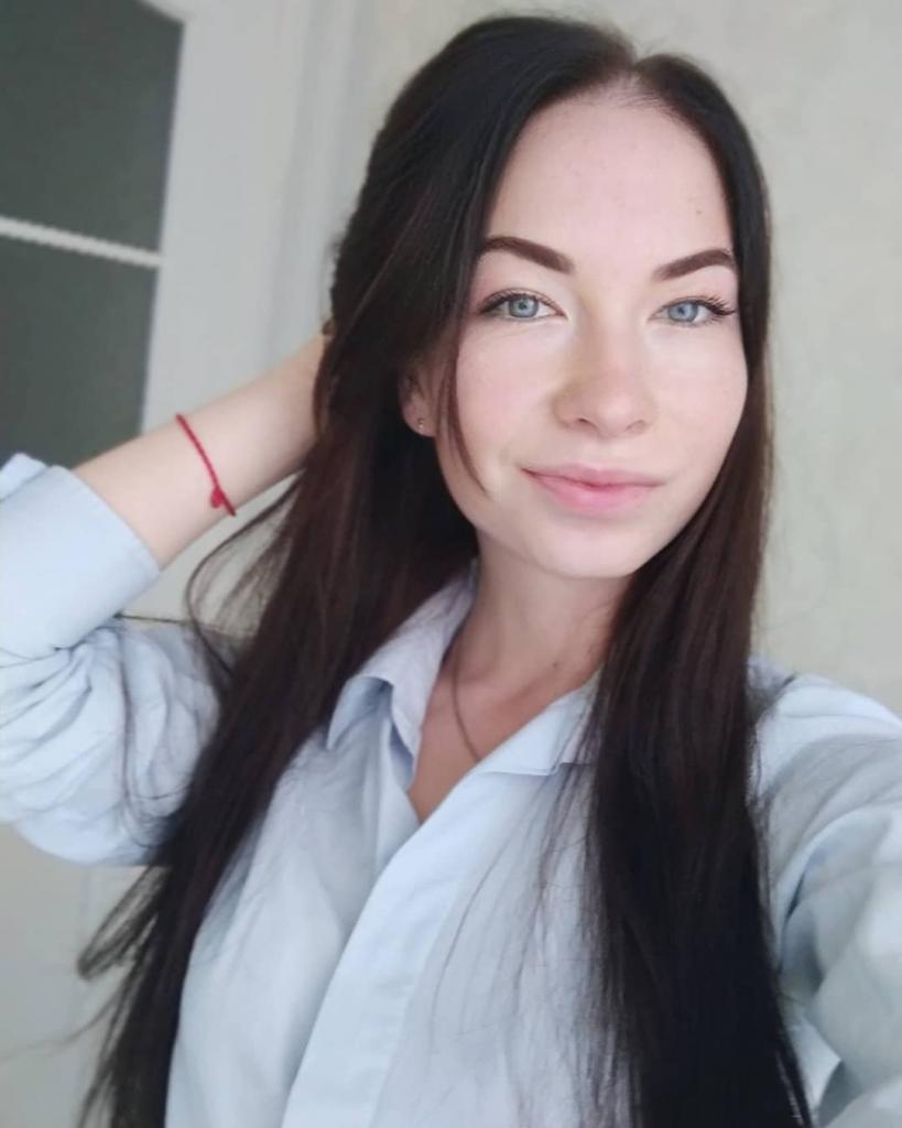 Ева