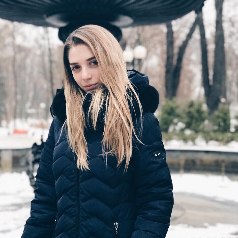 Юля