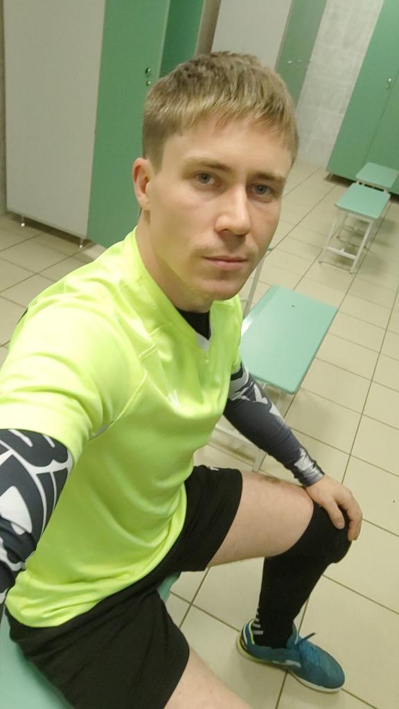 Денис