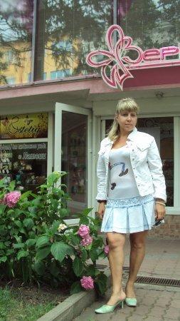 Larisa