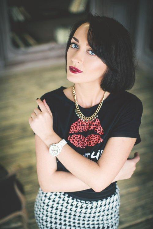 Катя