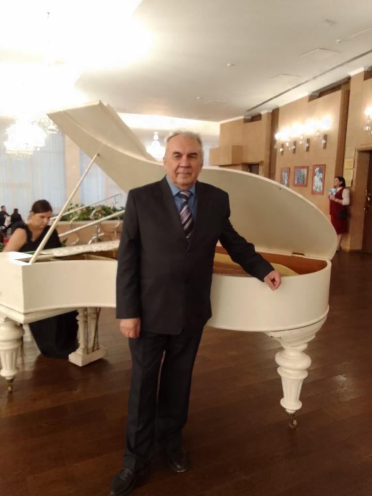Юрий